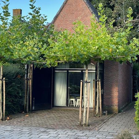 Maison de l'Epée Emmeloord Esterno foto